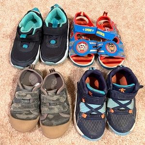 4 pairs size 7 toddler shoes